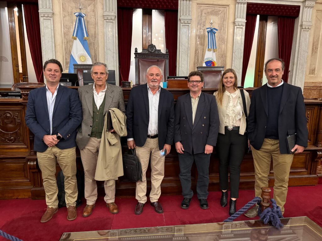 LAR participó de “Entre Ríos Brilla” y puso en valor el potencial del pecán entrerriano LAR participó de “Entre Ríos Brilla” y puso en valor el potencial del pecán entrerriano